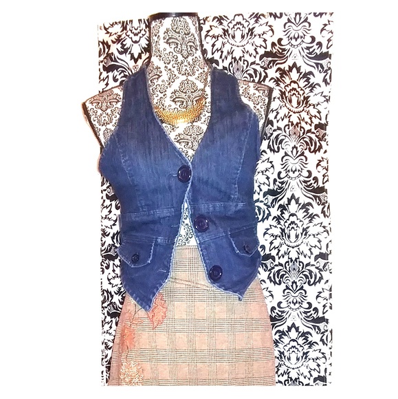 Roommates Tops - Denim blue vest size M